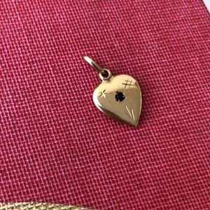 Vintage 18K (750 stamped) Gold Vintage Heart pendant with Ruby
